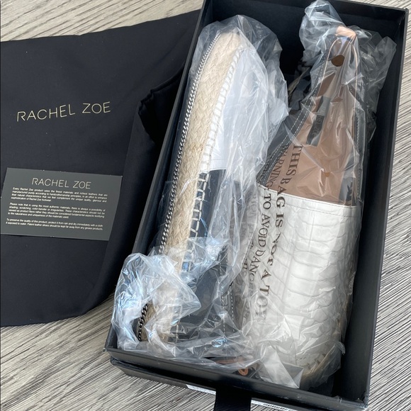 NWT. Rachel Zoe-Zella-Matte Embossed Croc, Black/White, size 9 M - Picture 2 of 9